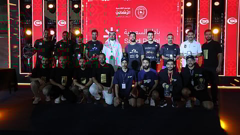 جانب من حفل تتويج الفائزين ببطولة البادل بموسم القادسية الرمضاني
