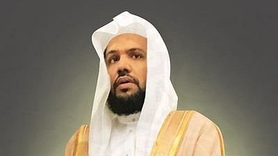 إمام وخطيب المسجد النبوي أحمد بن علي الحذيفي
