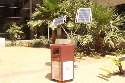 شاهد.. طلاب هندسة سعوديون يبتكرون نظاماً لإدارة النفايات بالذكاء الاصطناعي