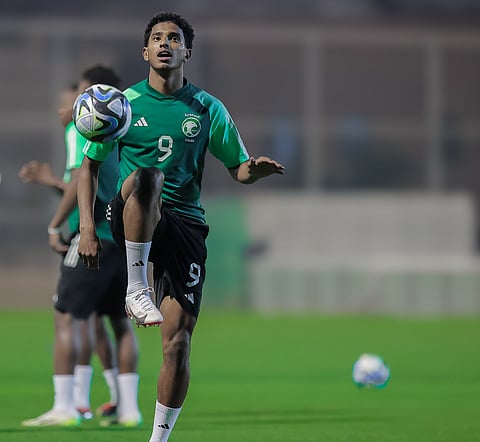 استعدادًا لبطولة غرب آسيا تحت 23 .. الأخضر الشاب يدشن معسكر الأحساء