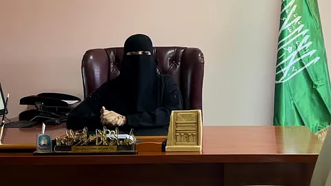 الأستاذ المساعد في تخصُّص التاريخ الوسيط للجزيرة العربية هنادي بنت إبراهيم أبو خديجة