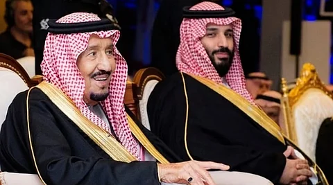 خادم الحرمين الشريفين الملك سلمان بن عبدالعزيز وولي العهد الأمير محمد بن سلمان -حفظهما الله-