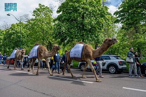السعودية تشارك في مسيرة الإبل بباريس احتفاء بقرار تخصيص 2024م ليكون "السنة الدولية للإبليات"