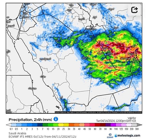 "غزير الأمطار" بهذه المناطق.. "العصيمي" ينبه من "منخفض عميق" و"غبارية واسعة"