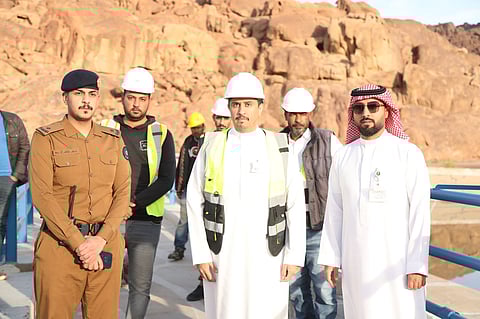 "بيئة حائل" تفتح سدَّيْ "وسمي" و"رميض" وسط جبال أجا