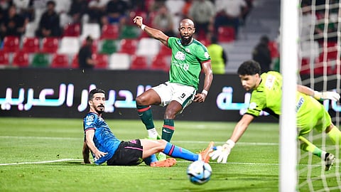 دوري روشن للمحترفين: التعادل السلبي يحسم مواجهة الاتفاق مع الوحدة