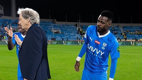 رغم توديعه دوري أبطال آسيا.. إعلاميون يُشيدون بـ"الهلال"