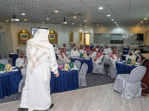 "إمارة مكة" تعقد حلقة نقاش حول "السلامة النفسية والمهنية" في مكان العمل