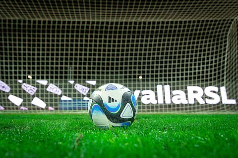 الهلال أمام الأخدود لمواصلة سلسلة الانتصارات.. والنصر لعبور محطة أبها