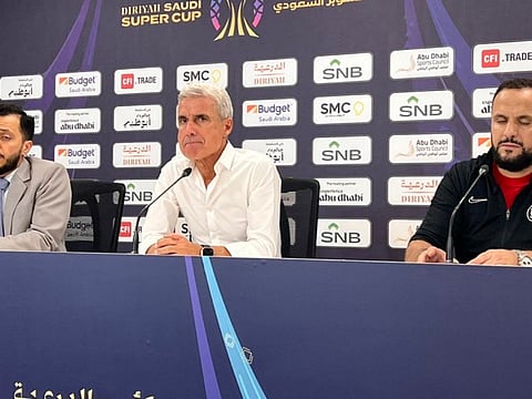 مدرب النصر "كاسترو": دائمًا يتمّ استفزاز "رونالدو" وأرى أنه لم يقم بشيء يستحقّ الطرد