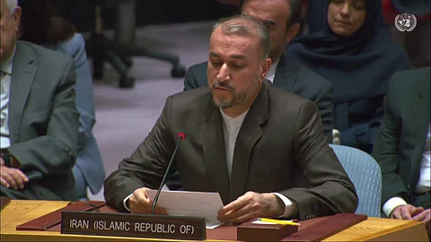 وزير الخارجية الإيراني حسين أمير عبداللهيان