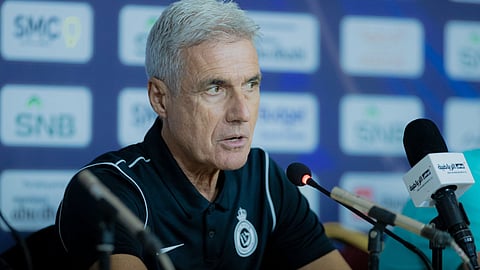 مدرب النصر "كاسترو"