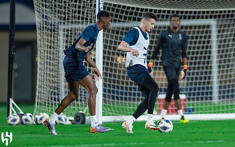 الهلال يدشن تدريباته تحضيرًا لمواجهة العين في ذهاب نصف نهائي آسيا