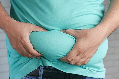 السمنة المفرطة وأكل اللحوم.. 7 أسباب تقودك إلى آلام الكعبين يوضحها "النمر"