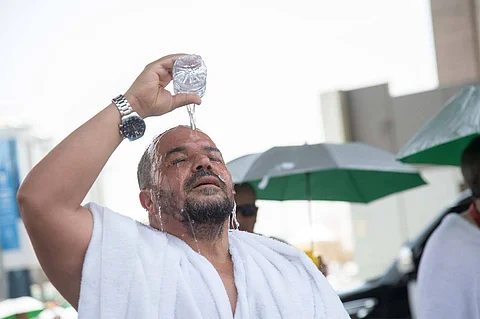 "تجمُّع الحدود الشمالية" يوجّه نصائح للوقاية من الإجهاد الحراري لضيوف الرحمن