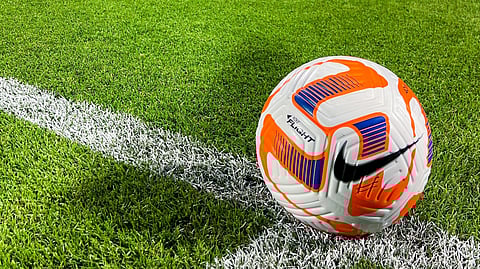 الاحتراف تحدد مواعيد تسجيل اللاعبين في دوري روشن و"يلو "