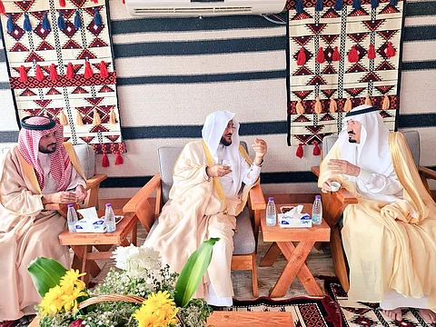 "آل الشيخ" يزور فيفاء ويلتقي المسؤولين والمشايخ ويناقش سير العمل في إدارة المساجد