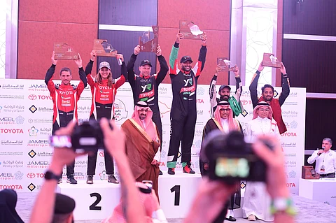 العالمي يزيد الراجحي يُوسع فارق الصدارة في الترتيب العام في بطولة السعودية تويوتا