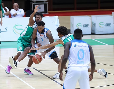 على حساب الأهلي .. سلة الهلال إلى نهائي بطولة المربع الذهبي