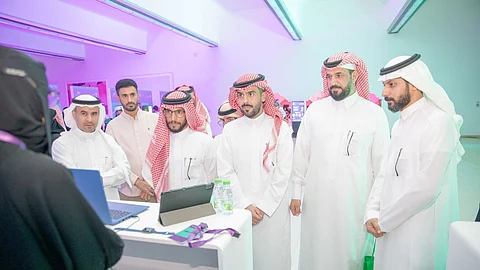 "غرفة المجمعة" تُنظم معرض "لاين" للابتكار والإبداع