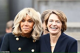 بعدما أثارتا الغضب.. صحيفة تكشف لماذا ضحكت زوجتا الرئيس الفرنسي والألماني أمام النصب التذكاري لضحايا المحرقة اليهودية