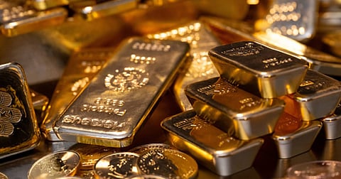 أسعار الذهب ترتفع لمستوى قياسي جديد بدعم من توقعات خفض الفائدة الأمريكية