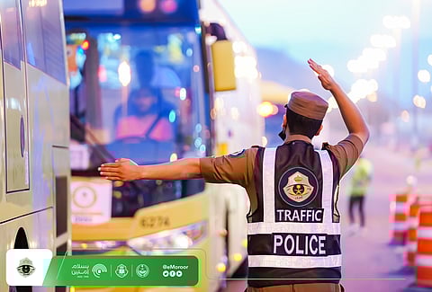 الأحد المقبل تطبيق عقوبة "الحج بلا تصريح".. غرامات مالية وسجن وترحيل