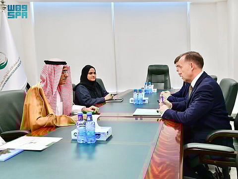 مساعد مشرف "إغاثي الملك سلمان" يجري مباحثات مع سفير أوكرانيا لدى المملكة