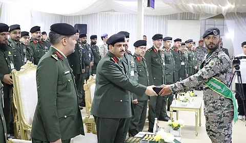 "السجون" تحتفي بتخريج 700 مجند من دورة الفرد الأساسي الـ 44