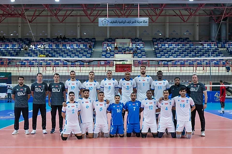 نخبة الطائرة: الهلال في مواجهة صعبة أمام الأهلي.. والاتحاد يلاقي الابتسام