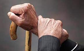 "طريق اللا رجعة" والوقت المناسب.. علامات كلاسيكية للخرف وأخرى سلوكية!