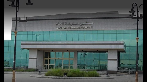 راتب كل شهرَيْن.. حراس مستشفى العارضة يناشدون حمايتهم بنظام حماية الأجور