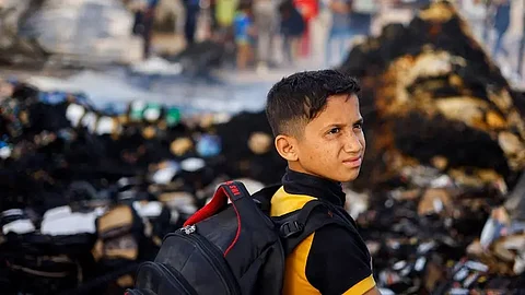 إسرائيل تقصف مخيما للنازحين برفح