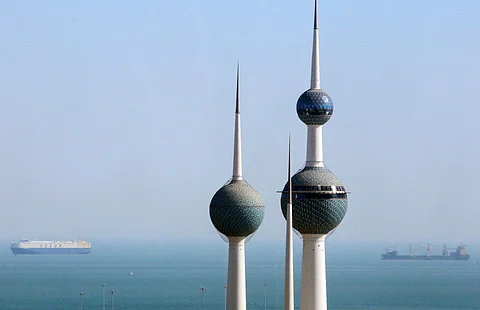 الكويت تعلن رسميًّا مواعيد ومناطق قطع الكهرباء.. المحطات تئن تحت ارتفاع الحرارة