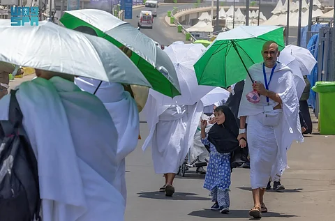 "الصحة" تحذّر الحجاج من التعرض لأشعة الشمس وتؤكد على الالتزام بالتعليمات الصحية