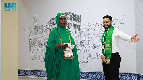 "طريق مكة" تواصل تسهيل دخول الحجاج إلى المملكة من مطار أبيدجان الدولي