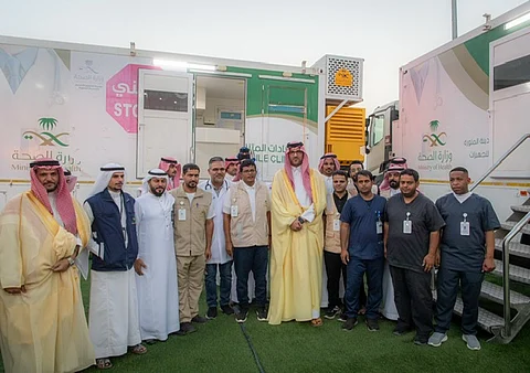 الخدمات متكاملة.. "سعود بن خالد" يتفقد مركز استقبال الحجاج بطريق الهجرة