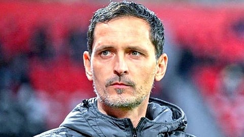 الاتحاد يستهدف التعاقد مع مدرب آين تراخت الألماني