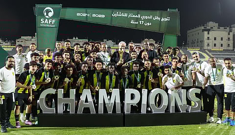 تتويج الاتحاد ببطولة الدوري الممتاز للناشئين لكرة القدم