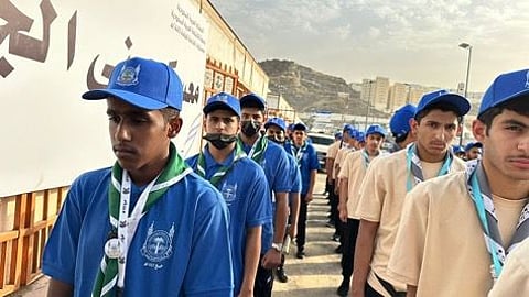 كشافة "تعليم محايل" تباشر عملها الميداني بمشعر منى