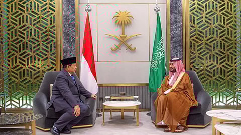 ولي العهد يستقبل الرئيس المنتخب وزير الدفاع في إندونيسيا