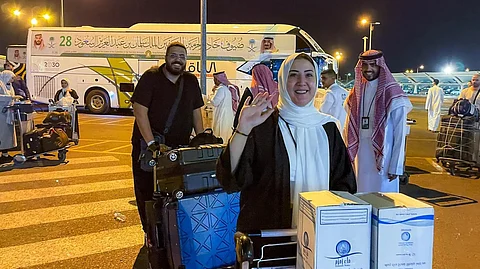 ضيوف خادم الحرمين يغادرون السعودية بعد أداء مناسك الحج