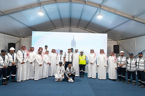 وزير الاتصالات وتقنية المعلومات ومحافظ هيئة الاتصالات والفضاء والتقنية يتفقدان استعدادات "توال" لموسم حج 1445