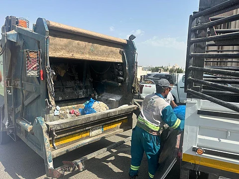 بالصور.. ضبط 68 كجم من اللحوم الفاسدة بحوزة وافد قبل توزيعها على المطاعم بالطائف