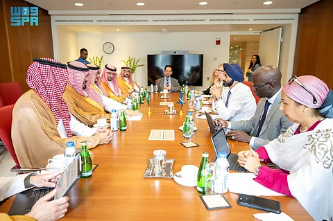 "الإبراهيم" يجتمع مع رئيس البنك الدولي ويبحثان آخر التحديات الاقتصادية
