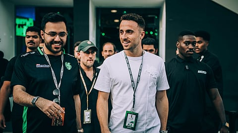 نجم منتخب البرتغال ونادي ليفربول ديوجو جوتا يحضر منافسات كأس العالم للرياضات الإلكترونية