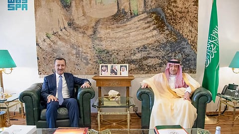"الخريجي" يستعرض سبل تطوير العلاقات "السعودية- التركية" مع "أشلر"
