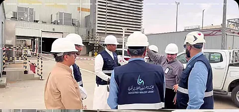 أهالي ومشايخ شرورة يشكرون القيادة الرشيدة بمناسبة إعادة التيار بعد انقطاعه بسبب عطل فني