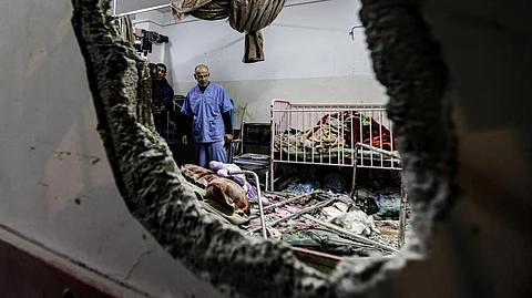 "الصحة الفلسطينية" تحذر من توقف الخدمات الطبية في مستشفى ناصر جنوب غزة