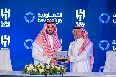عبدالعزيز النويصر وفهد بن نافل
